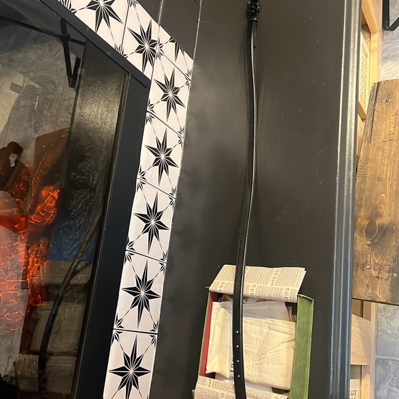 Black Gucci belt with original box and bag - Picture 6 of 6